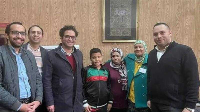 عملوها الأبطال..  هيئة تدريس بمستشفيات جامعة عين شمس تنجح في إنقاذ حياة طفل بالغ من العمر 12 عاما