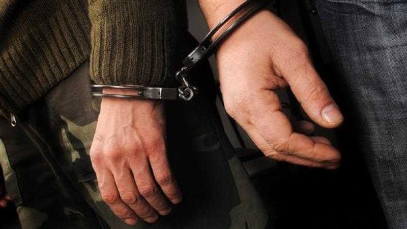 ضبط تاجري سيارات قاما بسرقة 2 مليون جنيه تحت تهديد السلاح في الدقهلية
