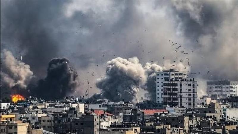 عاجل.. وسائل إعلام فلسطينية: استشهاد 7 فلسطينيين جراء قصف إسرائيلي في حي الزيتون بغزة