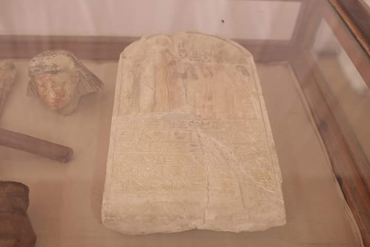 b9c21281c801.jpg